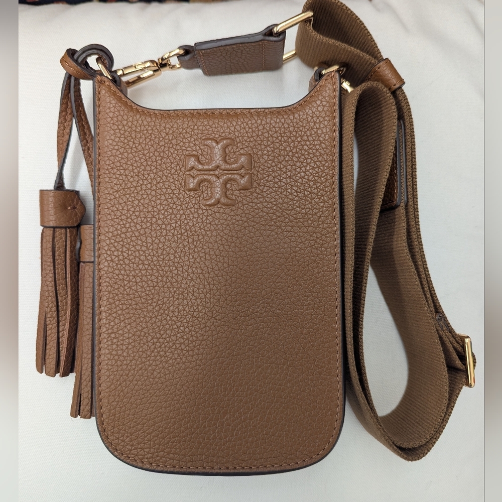Tory Burch Thea Crossbody Phone Holder and Wallet in Tiramisu